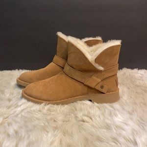 New In Box! SOLDOUT UGG Boots ZARIYAH Chestnut 7.5